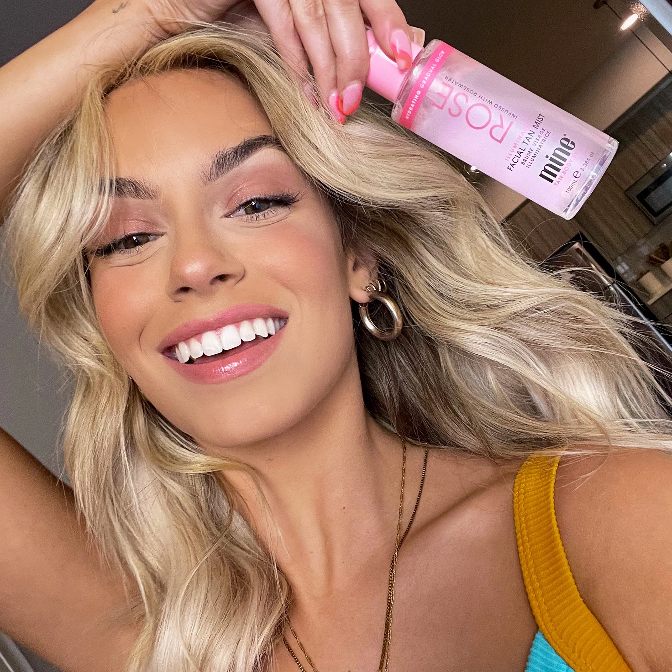 Minetan Rose Face Tan Mist includes vitamin C for skin vitality