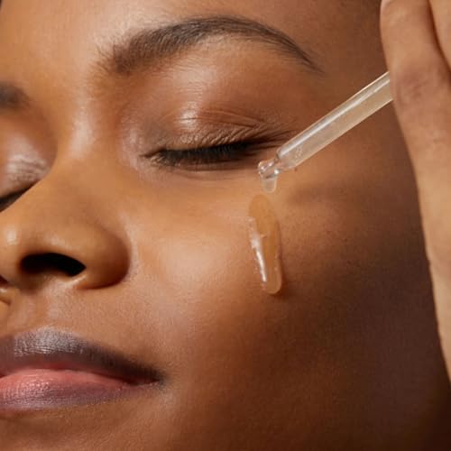 MISSHA Time Revolution serum texture closeup reveals rich, creamy consistency