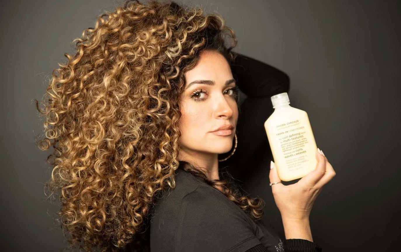 Cruelty-free and color-safe Mixed Chicks formula for textures