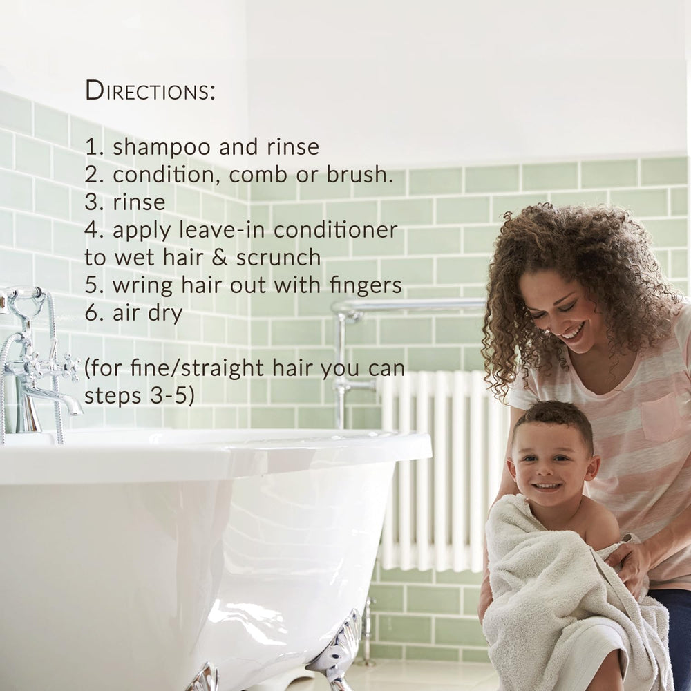 Mixed Chicks Gentle Kids Shampoo bath-time scene conveys a stress-free routine for kids