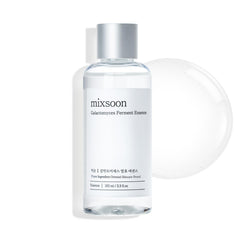 Mixsoon Galactomyces Ferment Essence bottle closeup highlights premium hydration for all skin types.