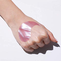MIZON Eye Patch cooling effect delivers refreshed under-eye skin.
