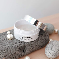 MIZON Pure Pearl Eye Patch ingredients close-up showing brightening pearls and niacinamide