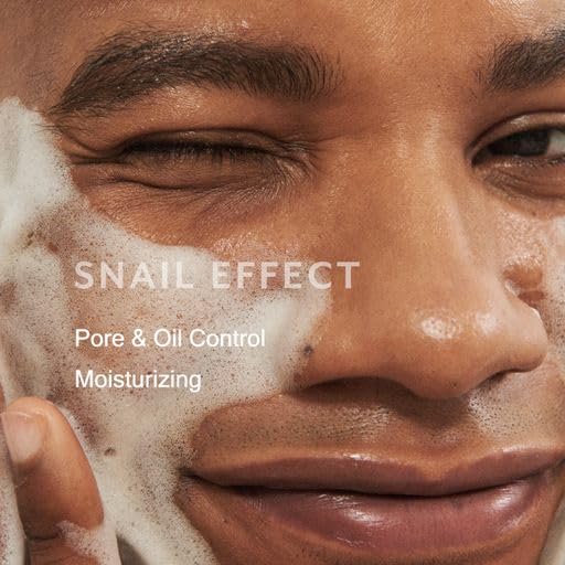 MIZON Snail mucin closeup highlighting nourishing filtrate for soft skin