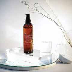 MIZON snail mucin texture sample illustrating fast absorption and renewal.
