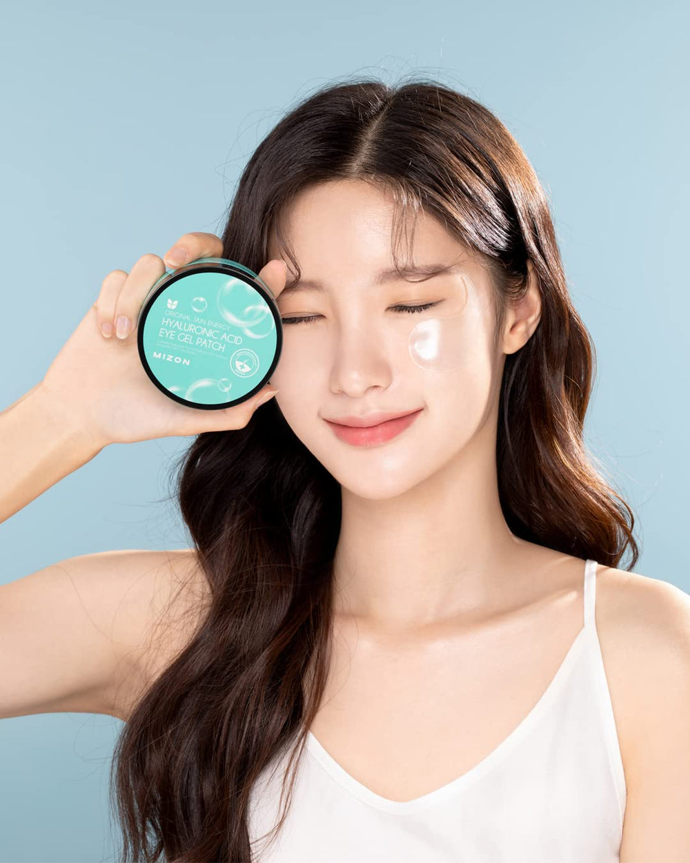 MIZON cooling effect of eye patches refreshes tired under-eye appearance
