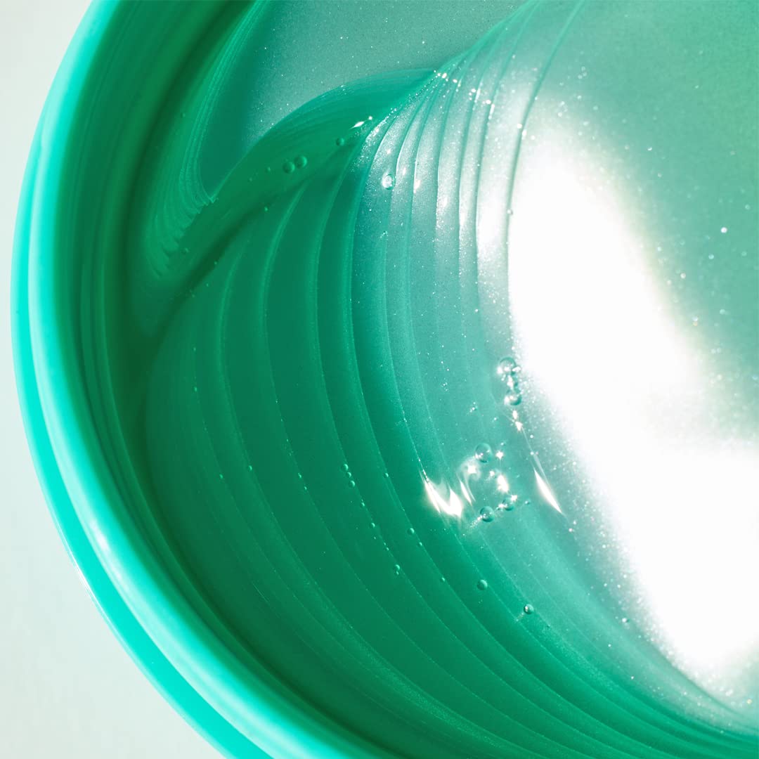 MIZON Triple Hyaluronic Eye Patches hydrogel close-up shows moisture delivery
