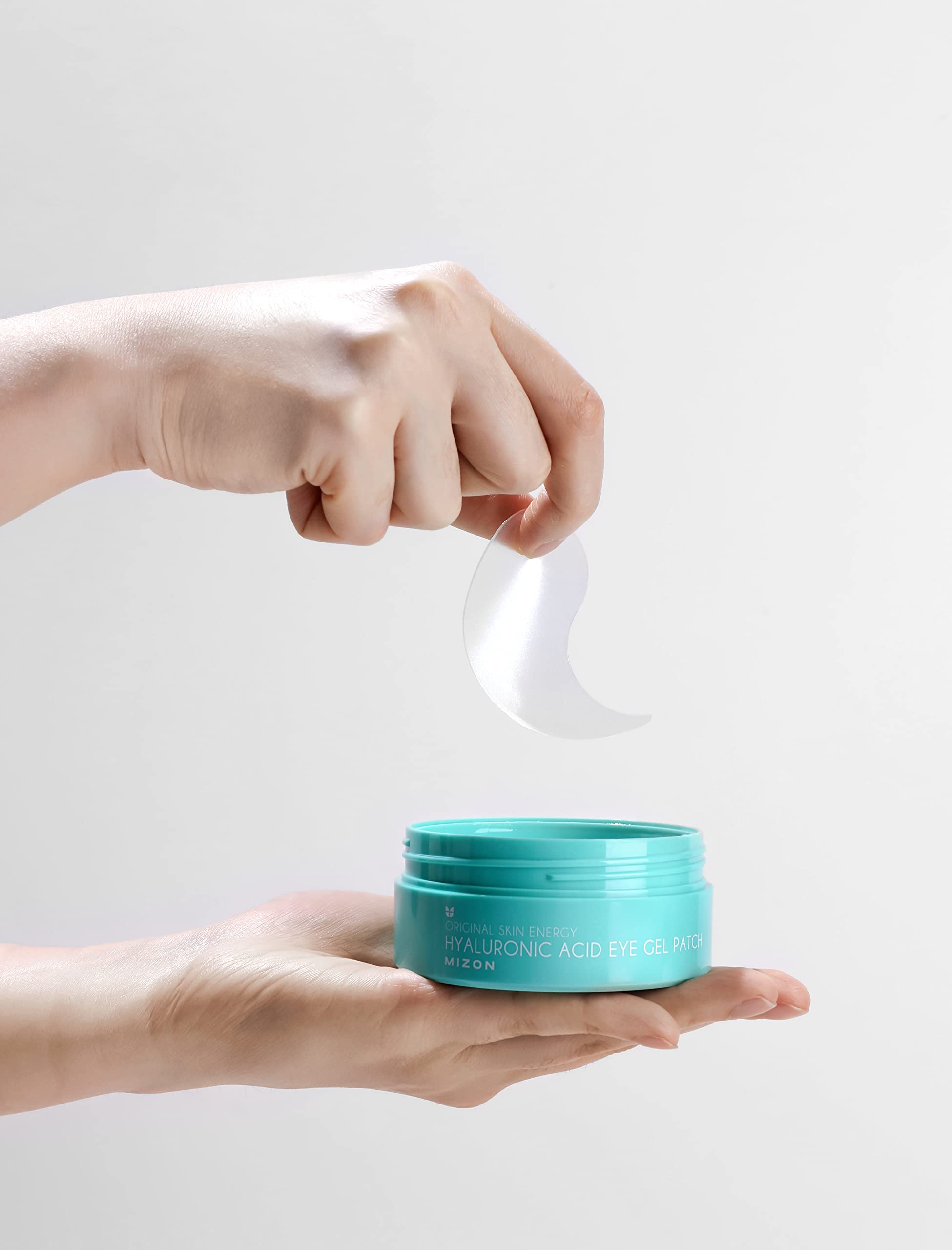 MIZON multi-use patches shown on forehead and neck for hydration
