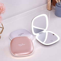 Mocado compact LED magnifying travel mirror 1X preview for quick makeup checks.