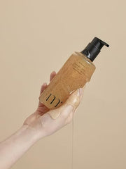 Molvany LHA CIS Gel Cleanser makeup removal action shot proving deep cleansing.