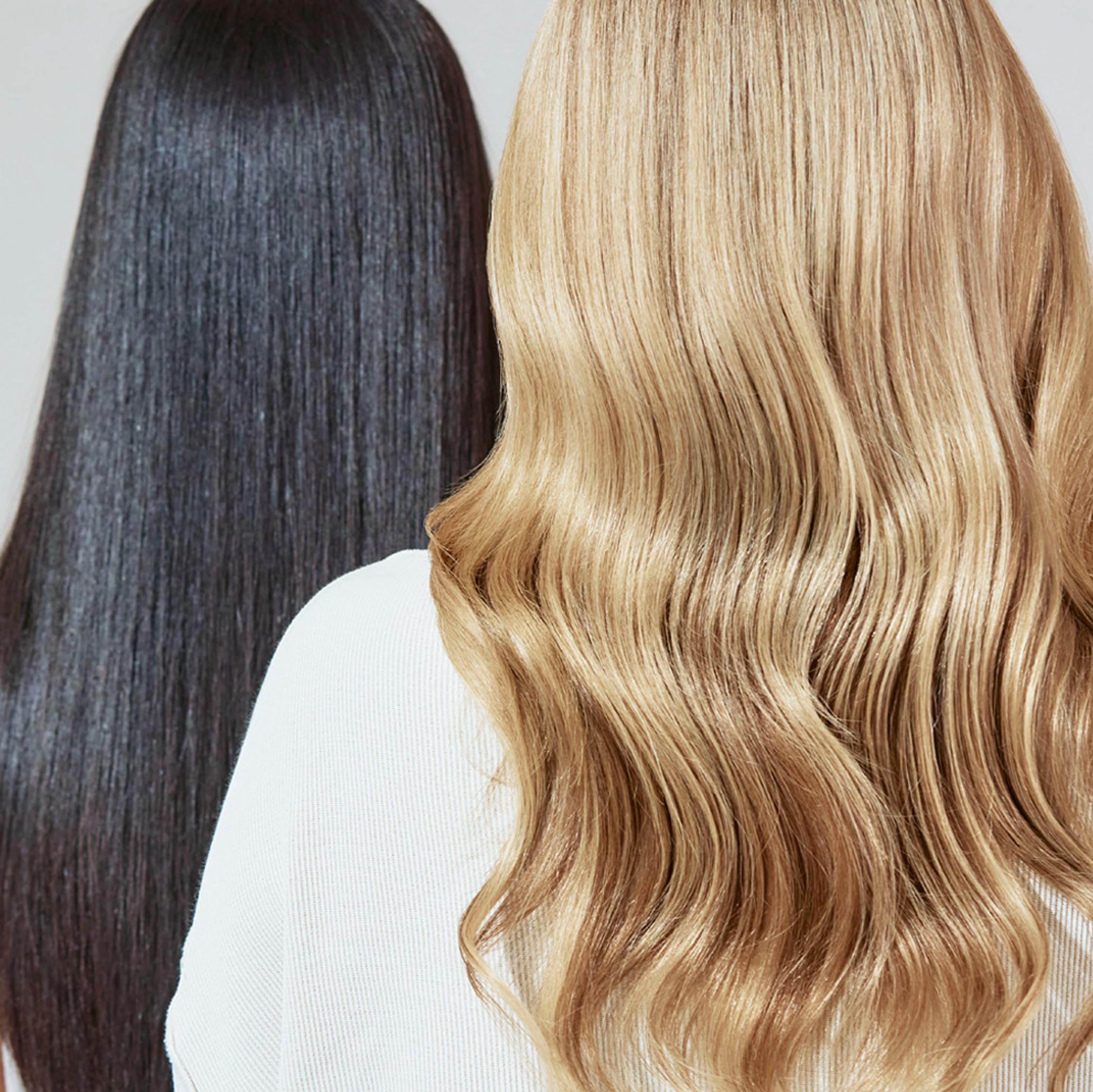 MONAT Botanical Oil & Butter Blend provides deep conditioning and smoother texture