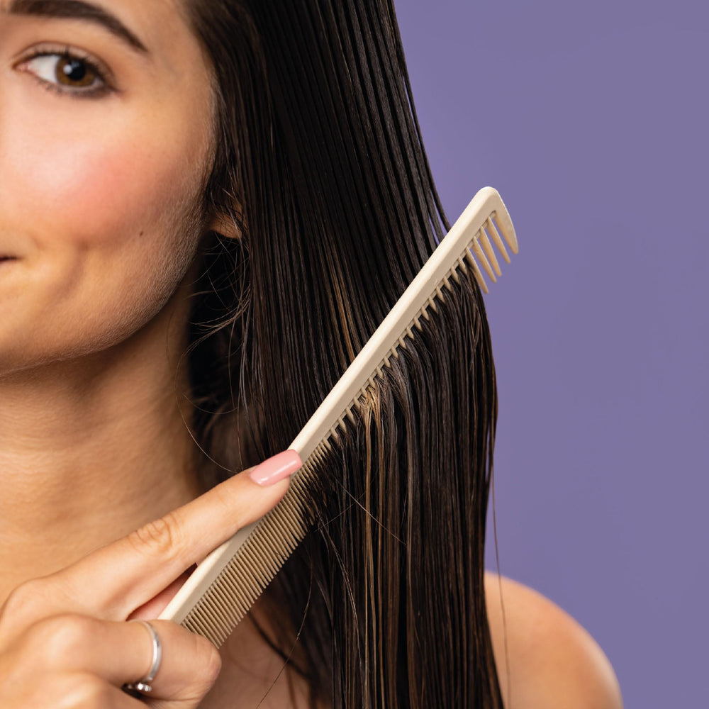 MONAT IR Clinical Thickening Conditioner vegan formula label emphasizes cruelty-free and sulfate-free.