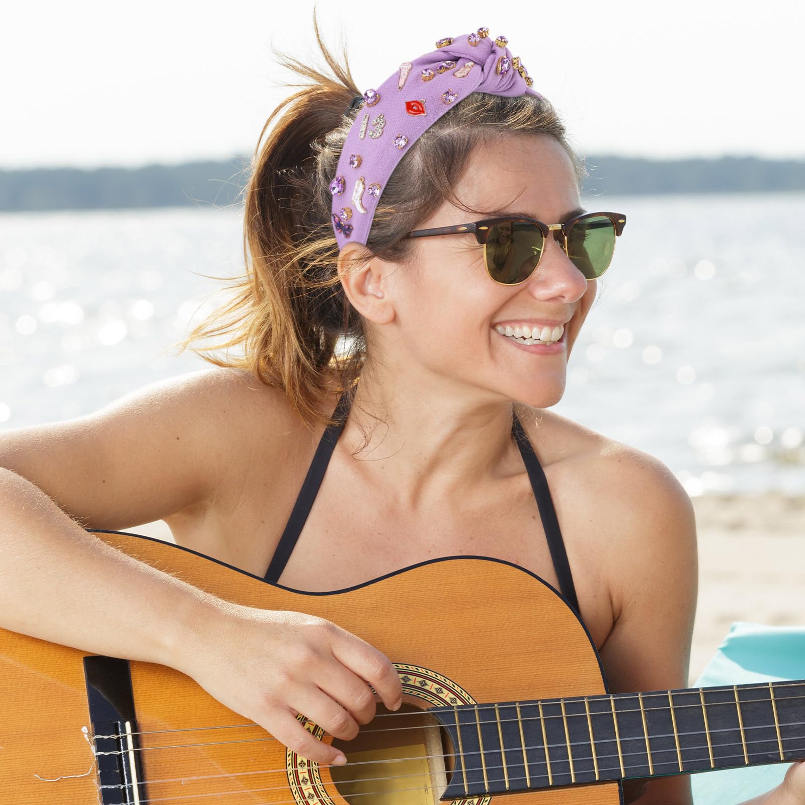 MOSOTECH gift-concert-fan headband makes a thoughtful music-loving present