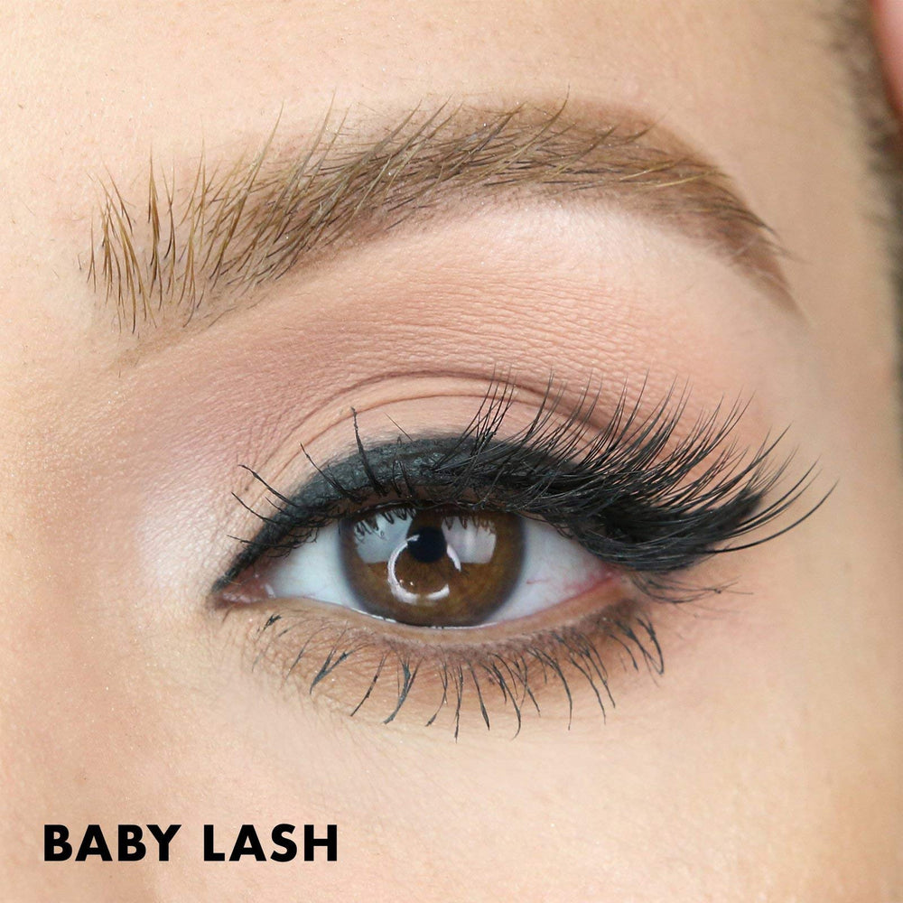MoxieLash lash width 20mm ensures a balanced, natural look.