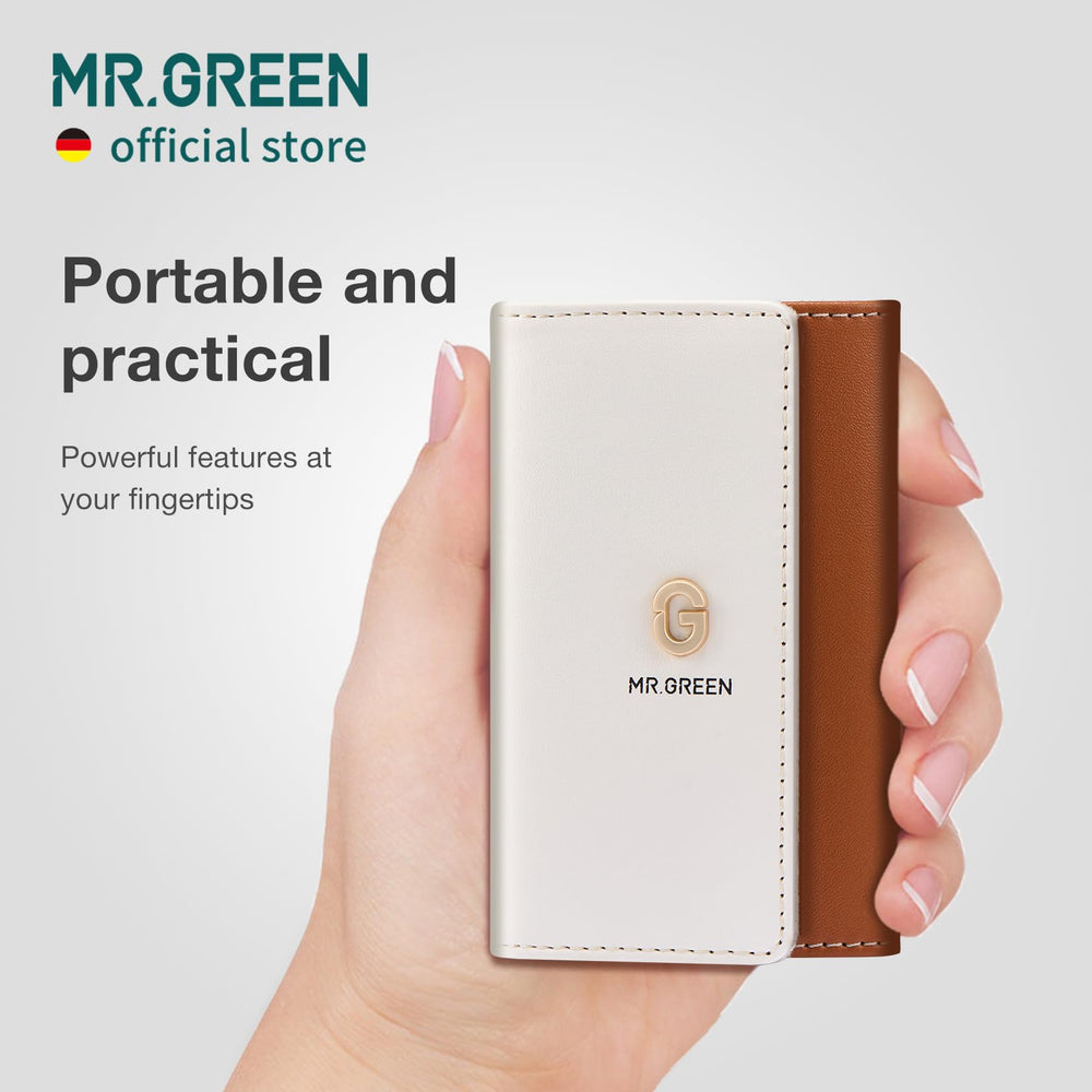 MR.GREEN Nail clippers in stainless steel with brown case for durable, precise trimming
