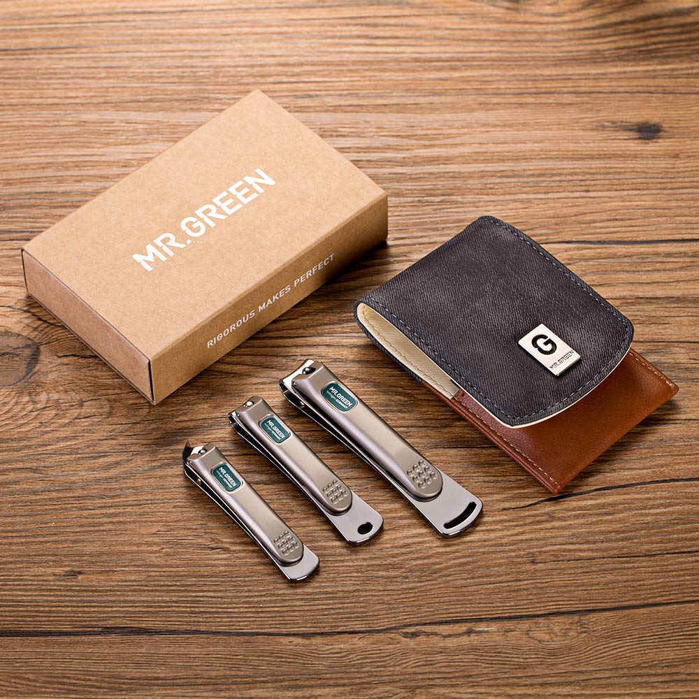 MR.GREEN gift-idea manicure kit is a thoughtful present for loved ones.