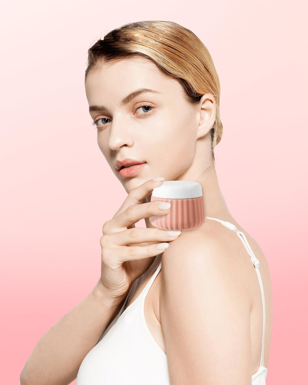 Mrsdry soft silicone body protects contents from wear and impact