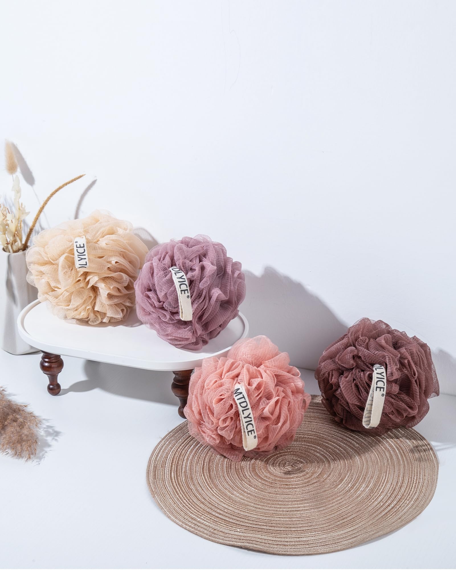 MTDLYICE loofah durable-material emphasizes long-lasting bath tool construction.