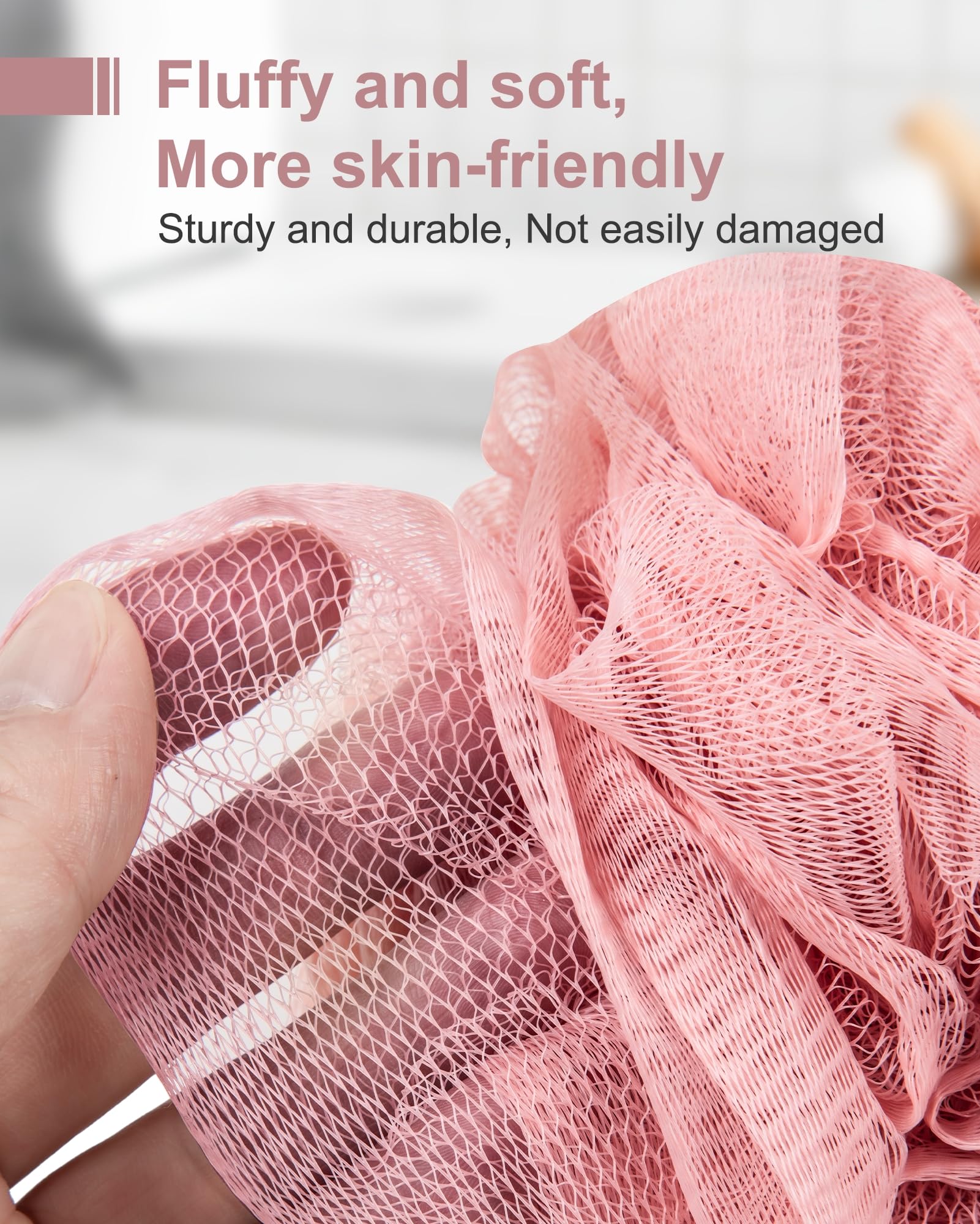 MTDLYICE loofah soft-mesh-texture provides gentle exfoliation.