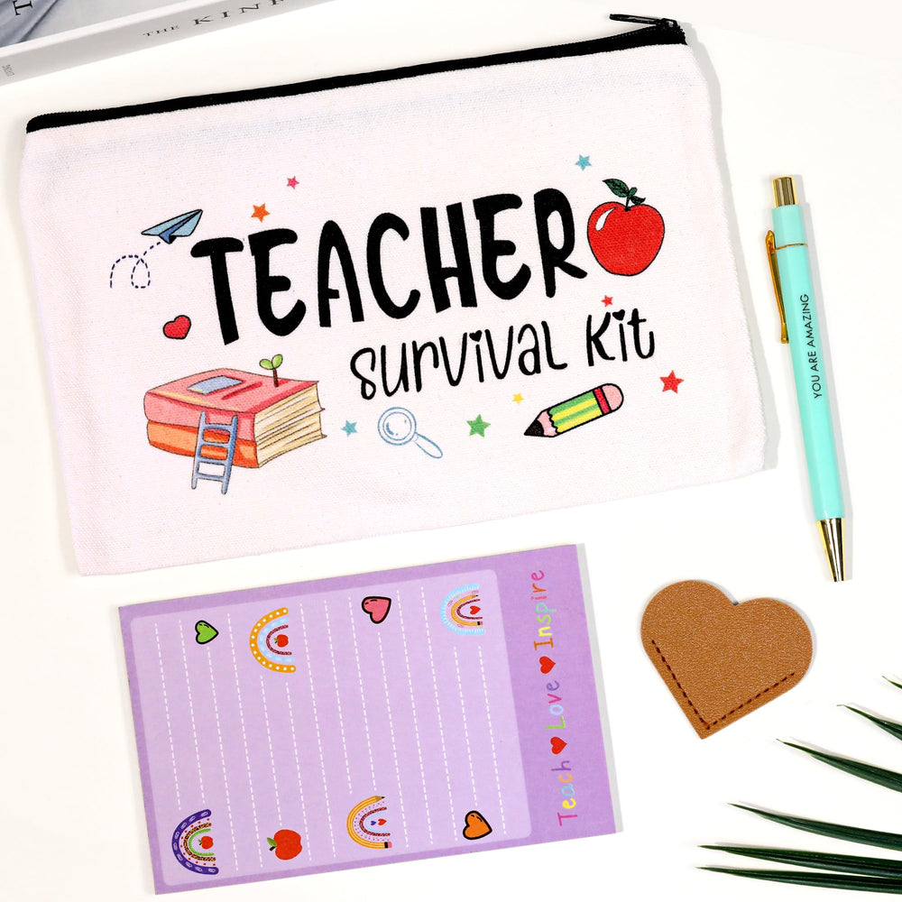 MUKOSEL heart bookmarks PU leather detail, elegant page markers