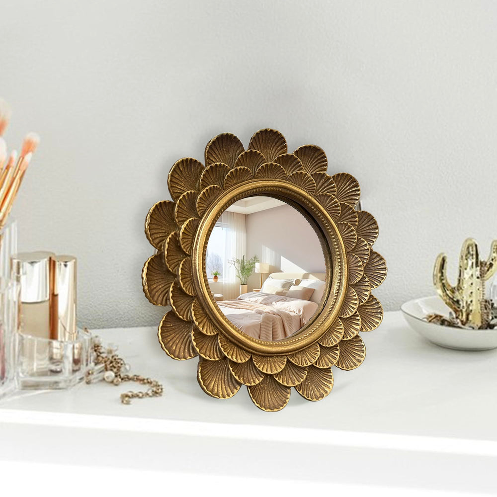 Musanpou vintage vanity mirror side angle showing sturdy resin frame resistant to rust.