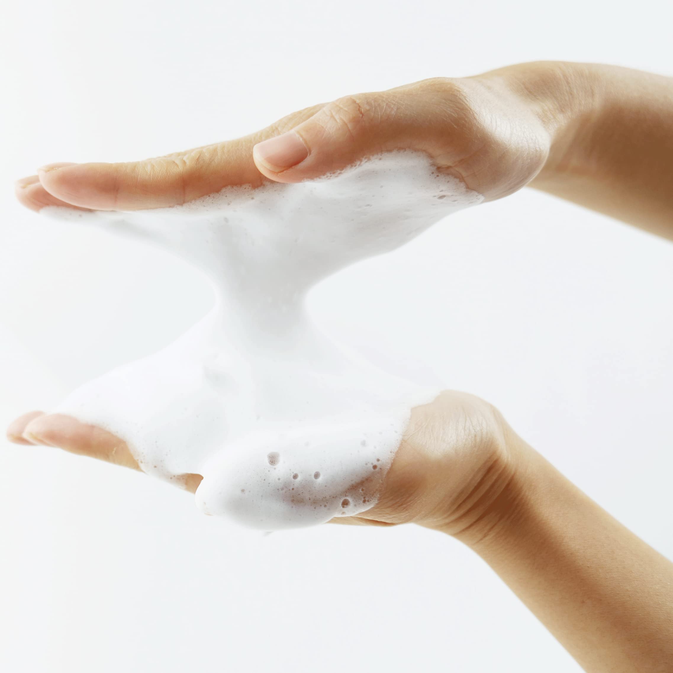 Muse Apothecary Hand Ritual natural ingredients highlight essential oils and soothing botanicals