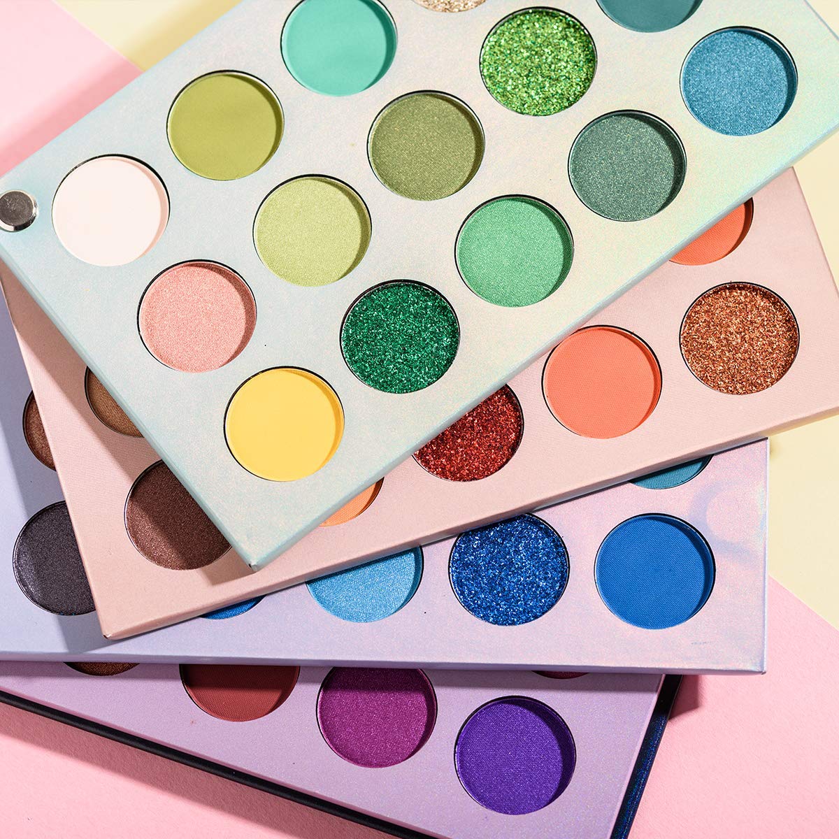 MYUANGO Color Board compact-front image highlights portable palette for on-the-go creativity