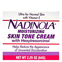 Nadinola crema tono piel con empaque compacto para uso diario.