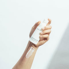 NAELI Face Moisturizer SPF 30 pump demonstrates easy application and quick absorption