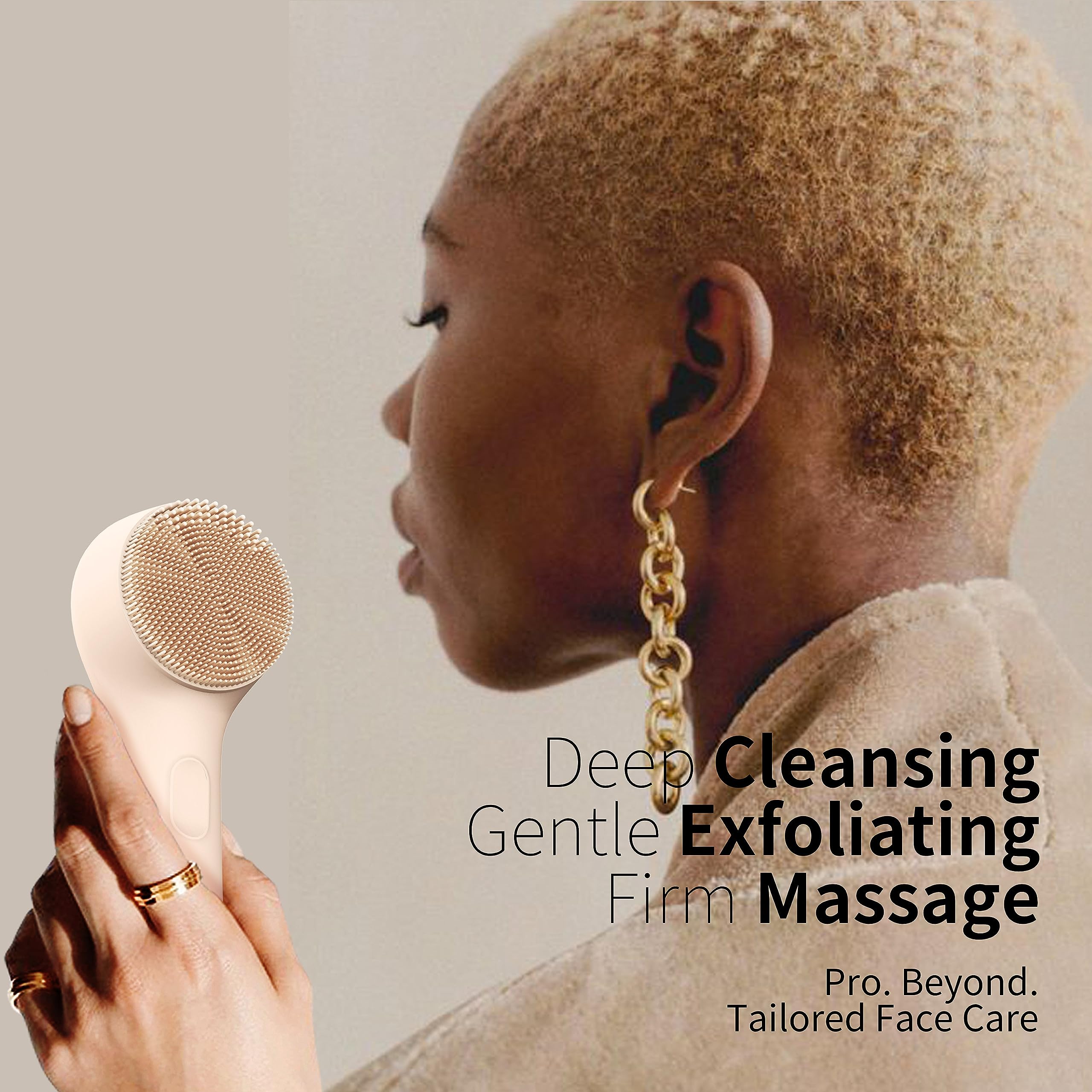 NågaCoola silicone soft-touch surface highlighting gentle exfoliation