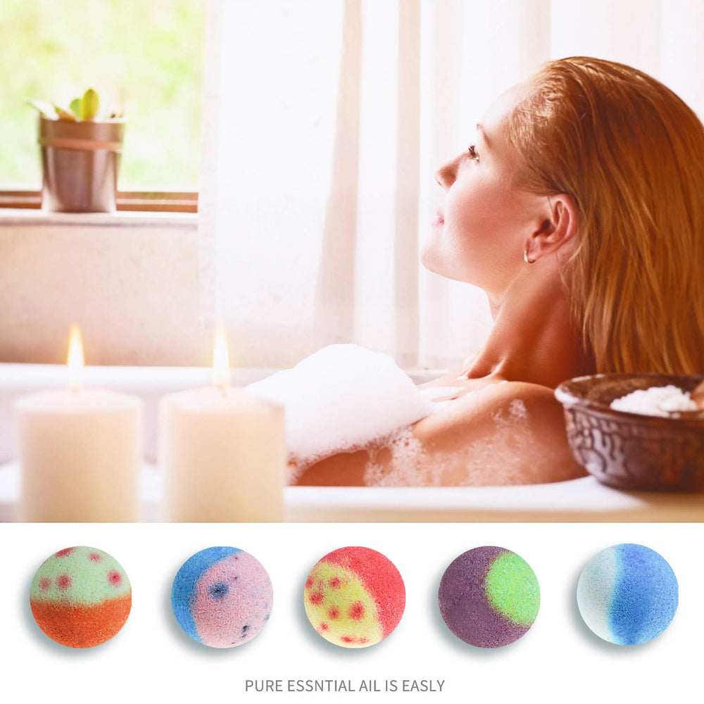 Nagaliving Good Night lavender bomb helps unwind after day.