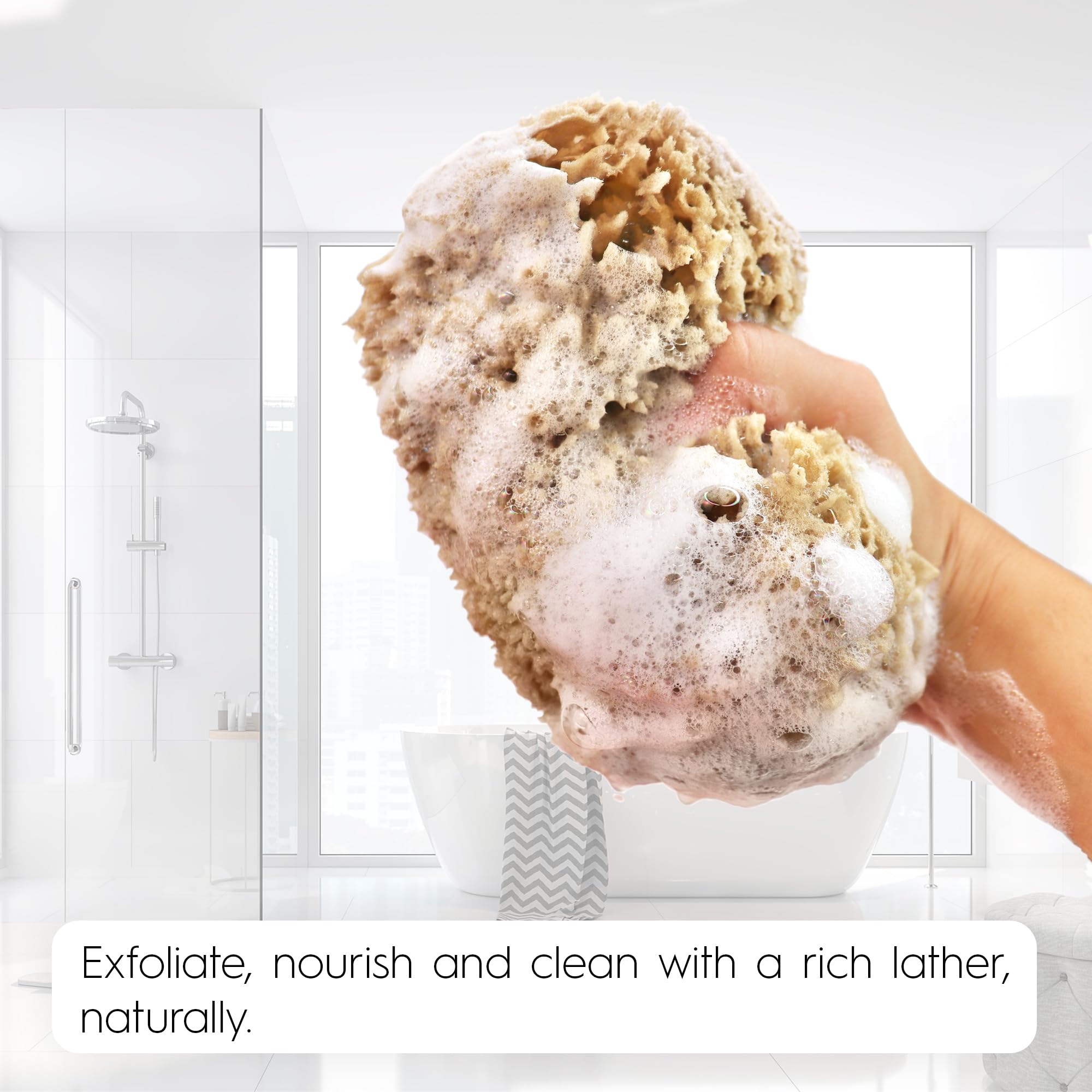 Naroa hand-cut sea sponge under quality checks