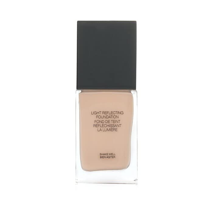 NARS Light Reflecting Foundation L2 Mont Blanc application demonstrates hydration for fair pink undertones