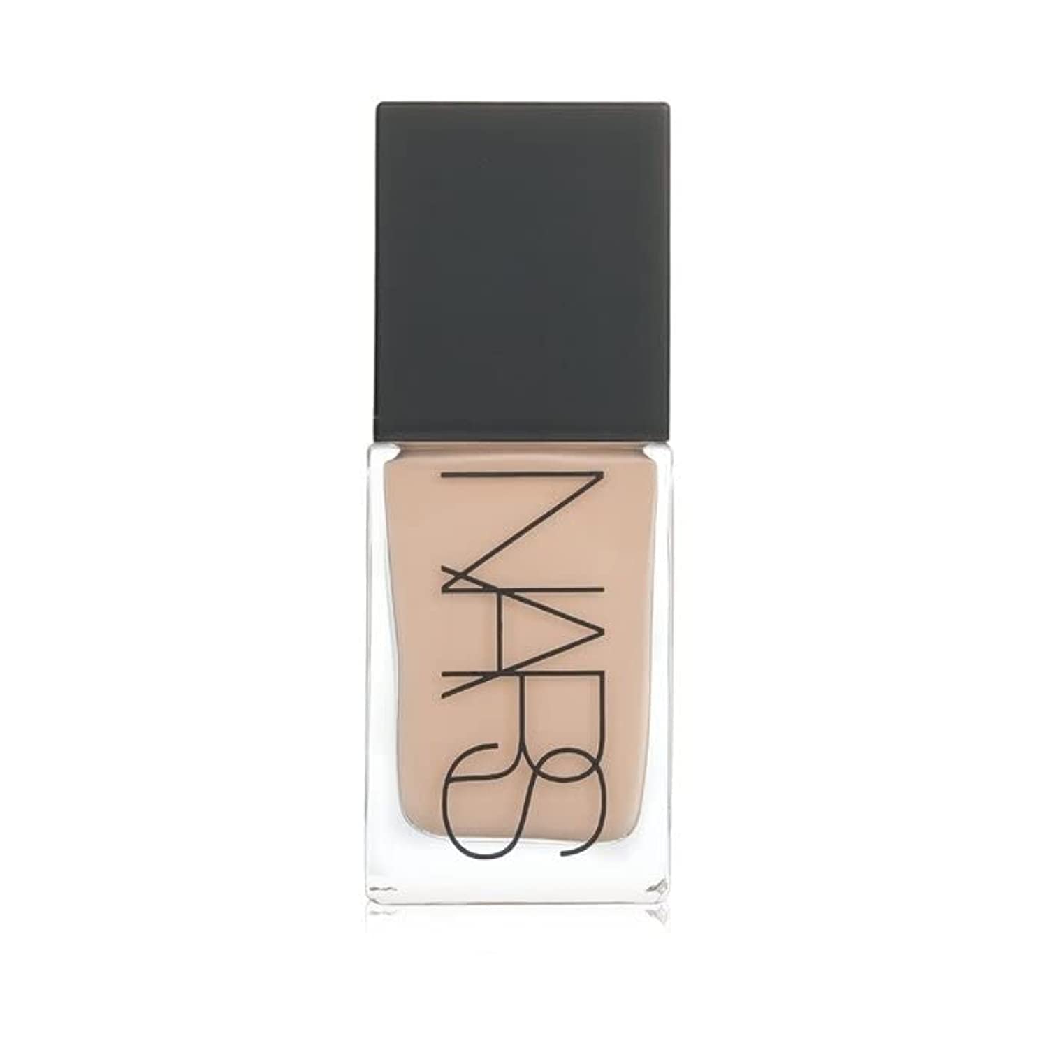 NARS Light Reflecting Foundation L2 Mont Blanc bottle close-up for natural glow