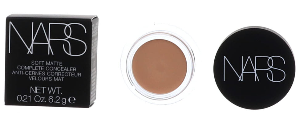 NARS Soft Matte Concealer Custard swatch reveals rich pigment for instant imperfection concealment.