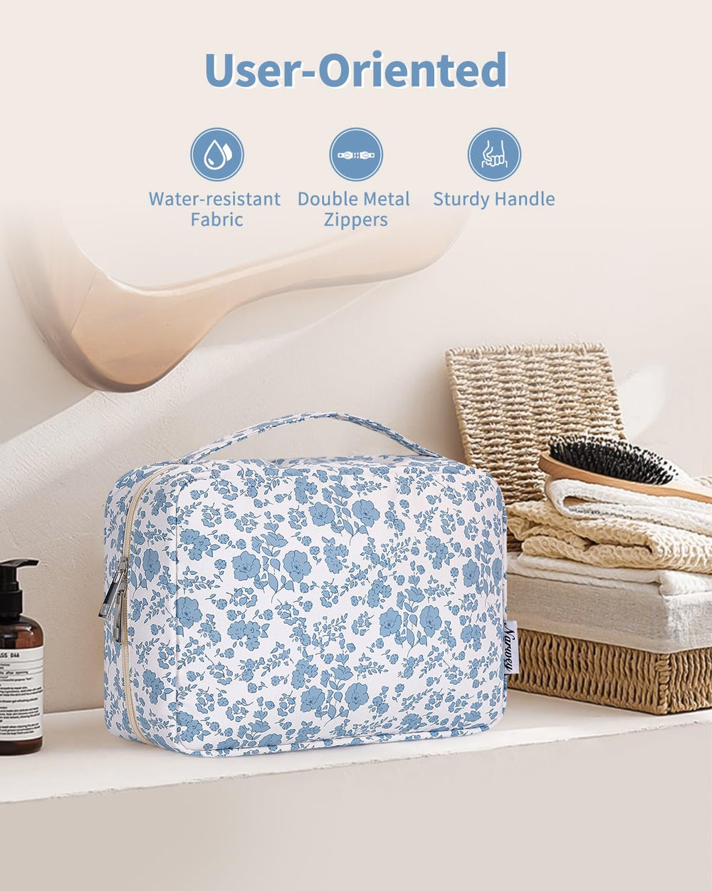Narwey compact-travel-bag highlights its lightweight design for business trips.