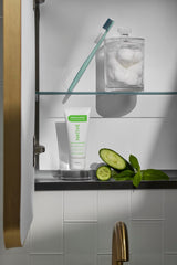 Native cucumber-mint scent closeup highlights refreshing aroma and daily cooling benefits.