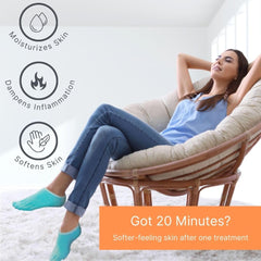 NatraCure Goes Between Toes design delivers targeted moisture for each toe.