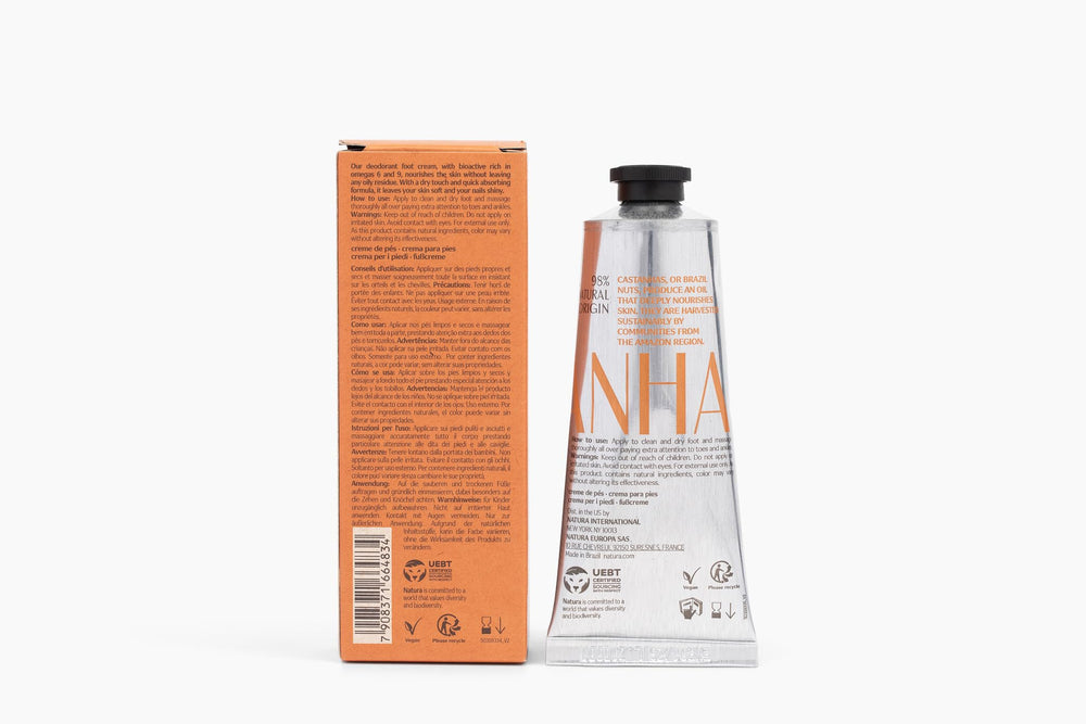 Natura Cupuaçu butter close-up emphasizes moisture retention and elasticity.