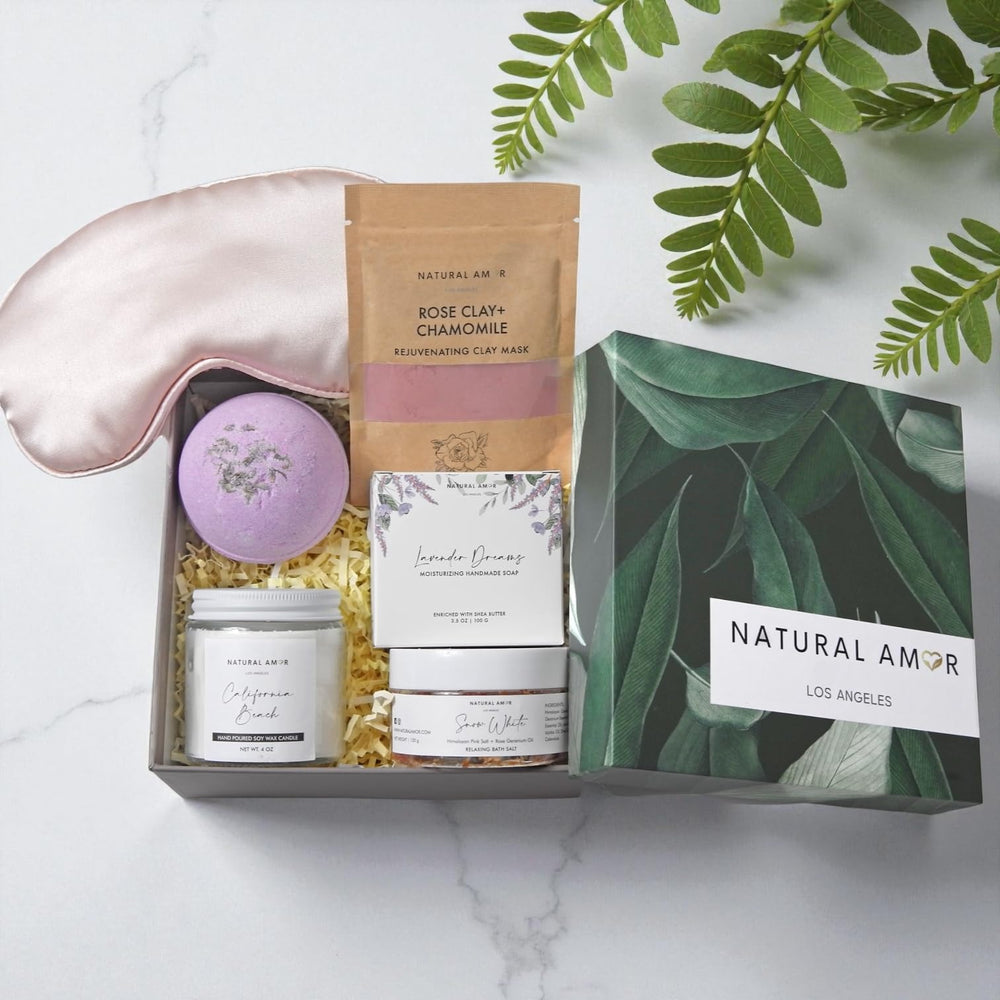 Natural Amor Los Angeles rose clay mask image highlights spa-like facial care at home.