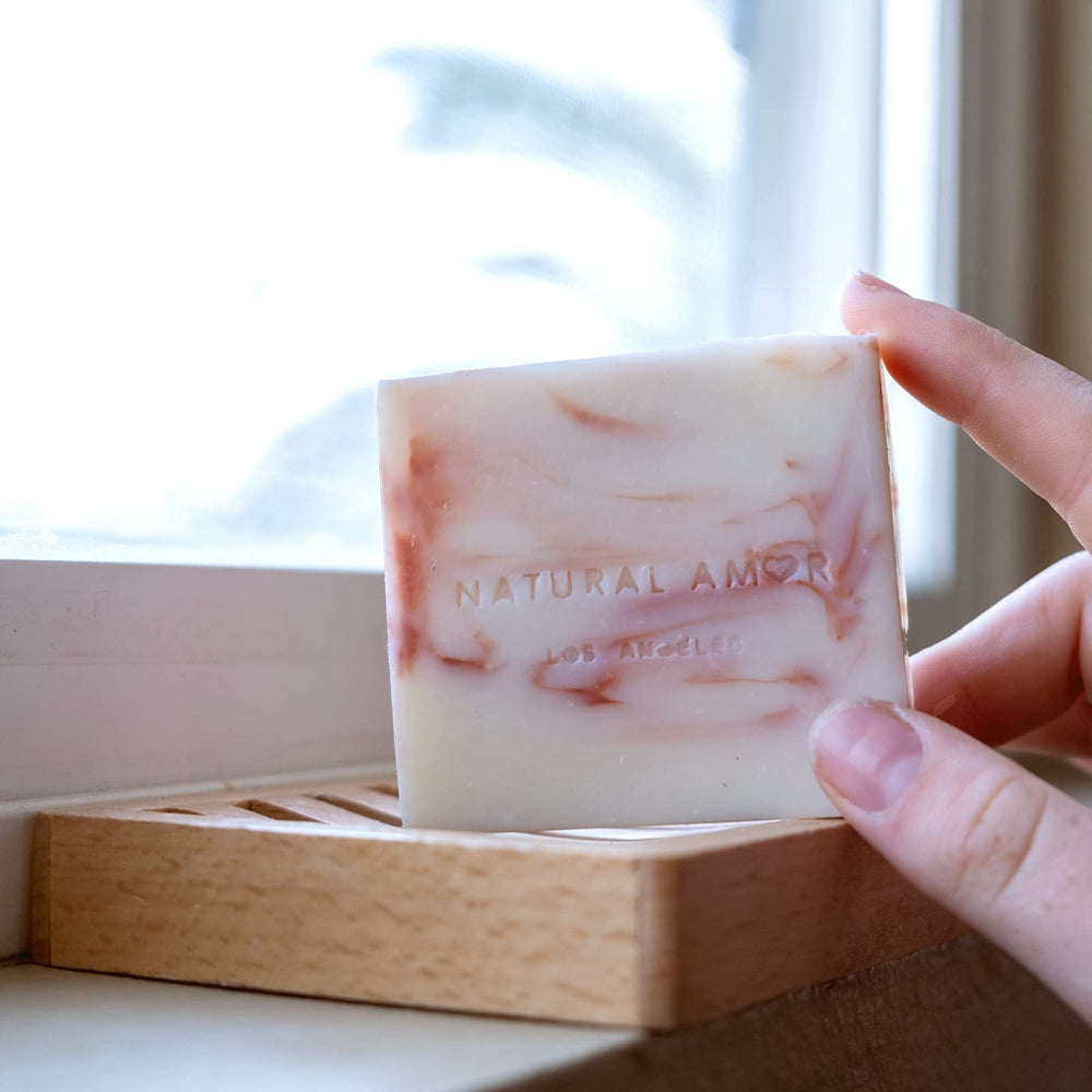 Natural Amor Los Angeles citrus soap bar offers vibrant scent for refreshing showers