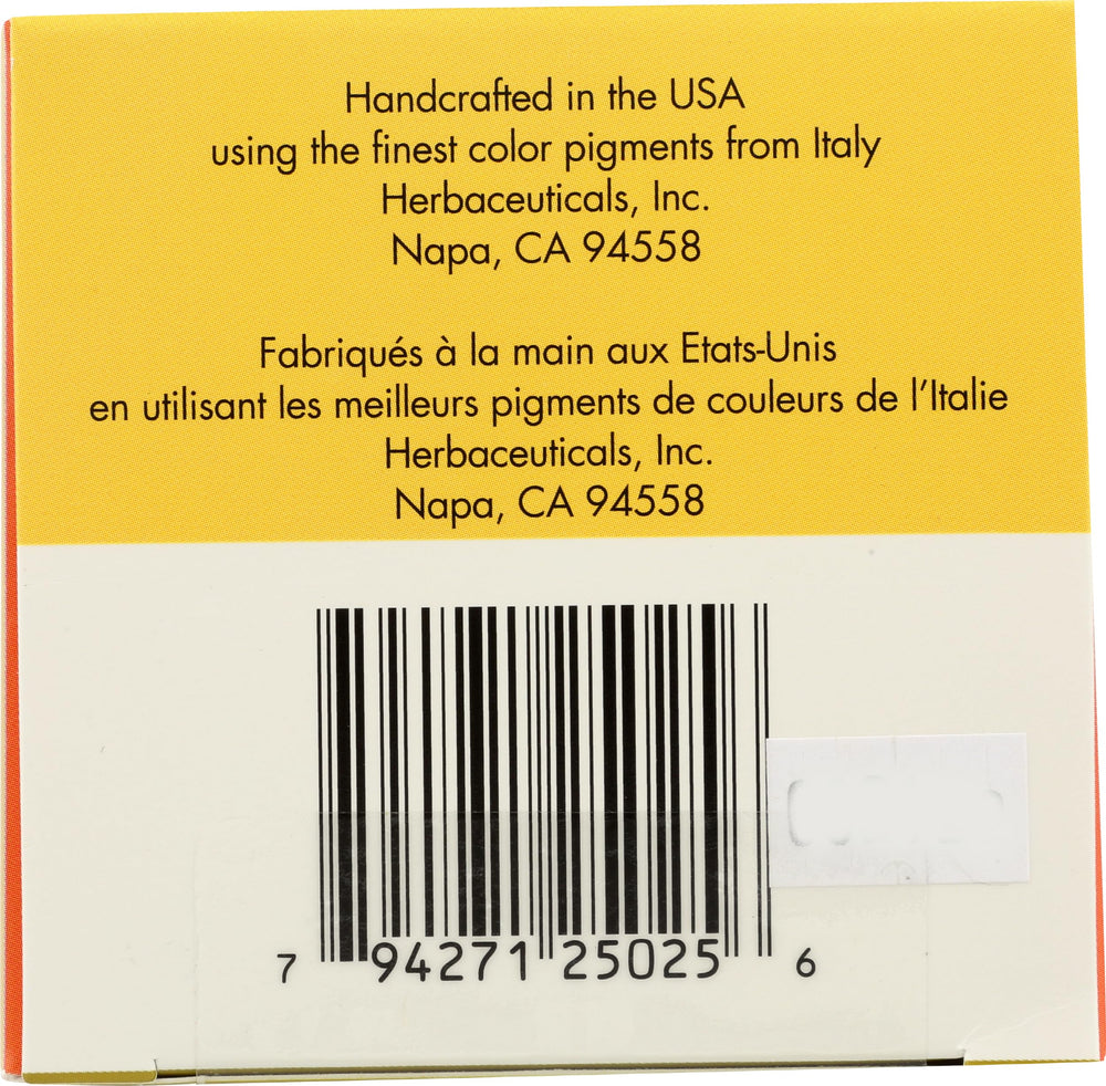 Naturcolor Chamomile Blonde hair result on mannequin shows warm, sun-kissed depth.