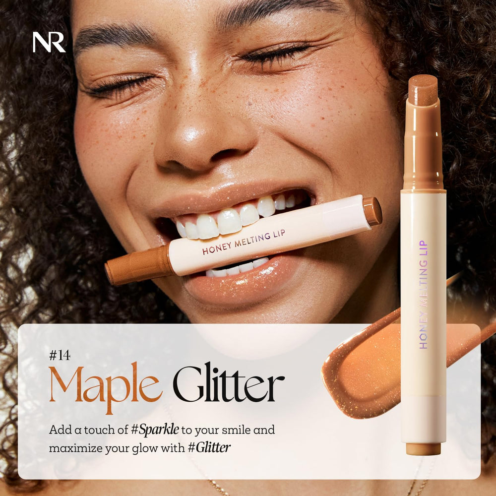 Nature Republic Honey Melting Lip Glitter 14 Maple wand demonstrates hygienic one click application