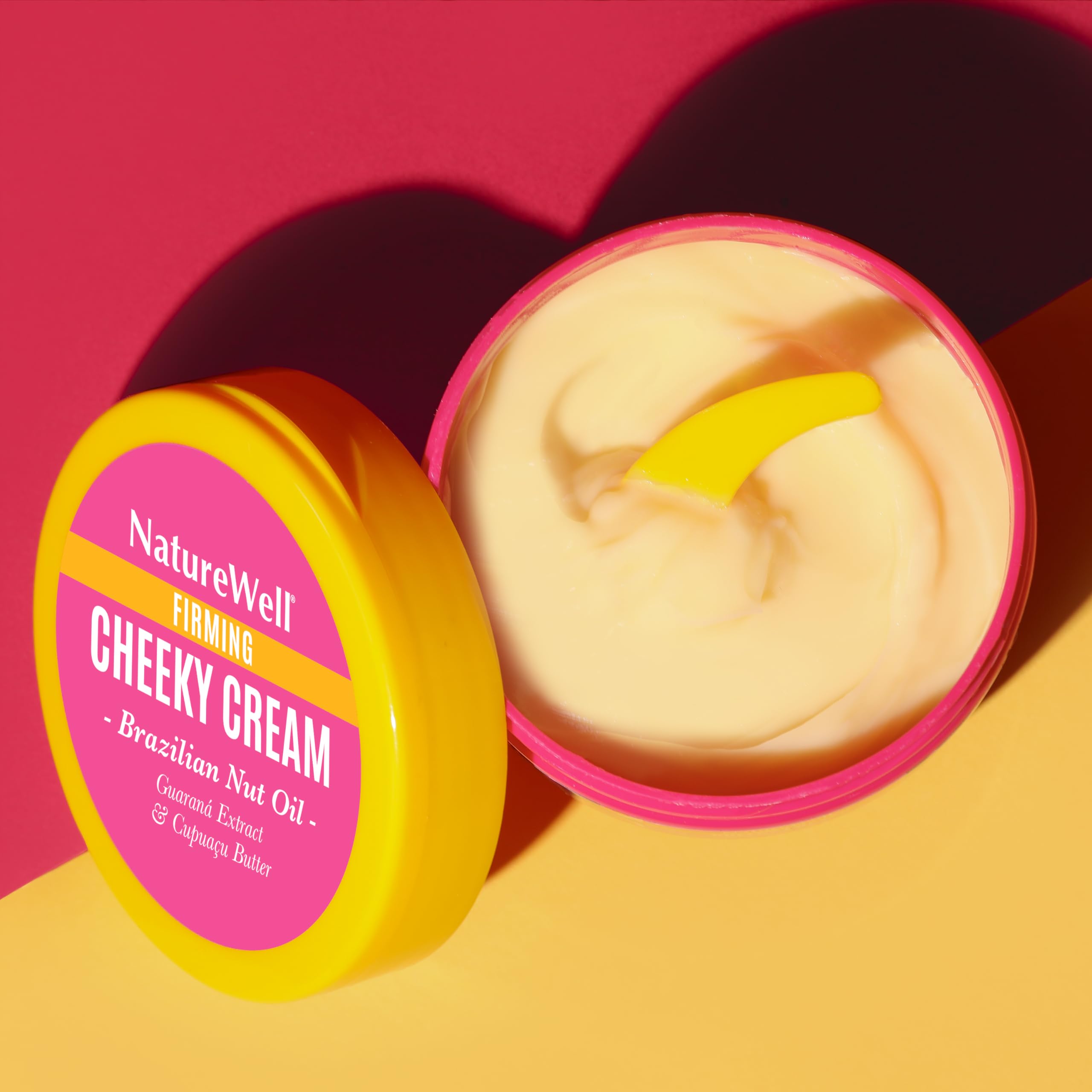 Salted caramel scent swirl conveys indulgent fragrance during application