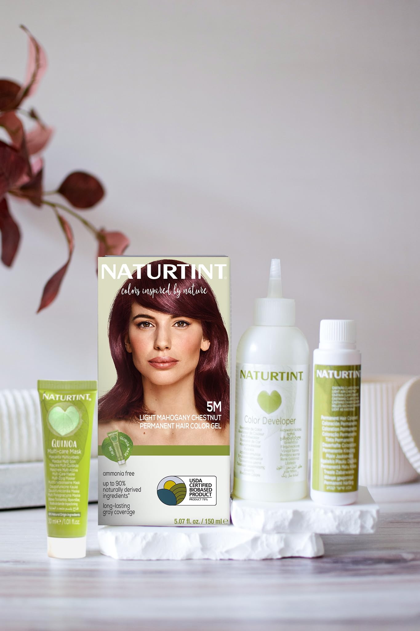 Naturtint 5M Light Mahogany Chestnut packaging highlights vegan, cruelty-free branding