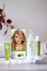 Naturtint 8G Sandy Golden Blonde application brush for smooth, even coverage.