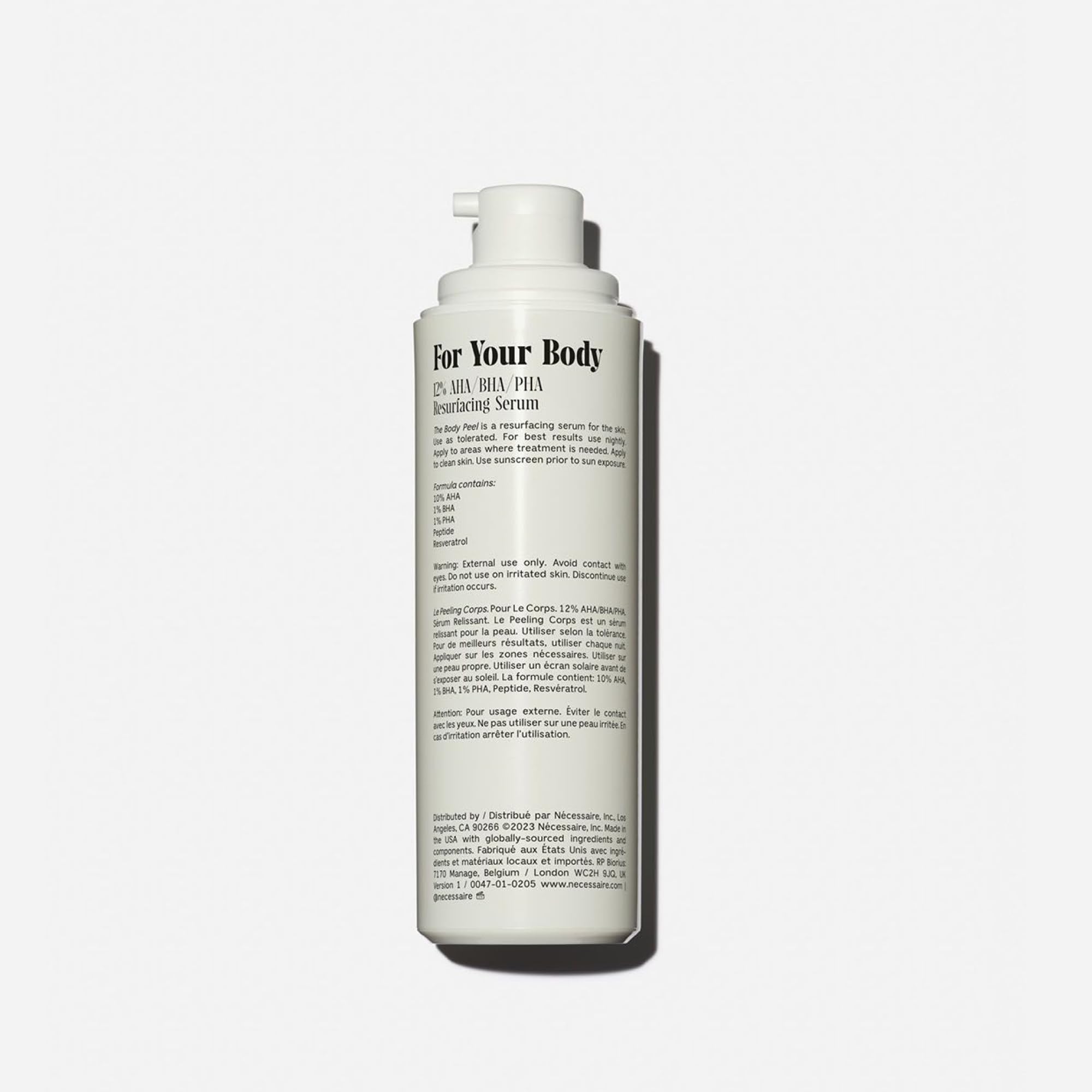 Nécessaire Body Peel texture dispense shows gel-peel consistency ideal for daily use.