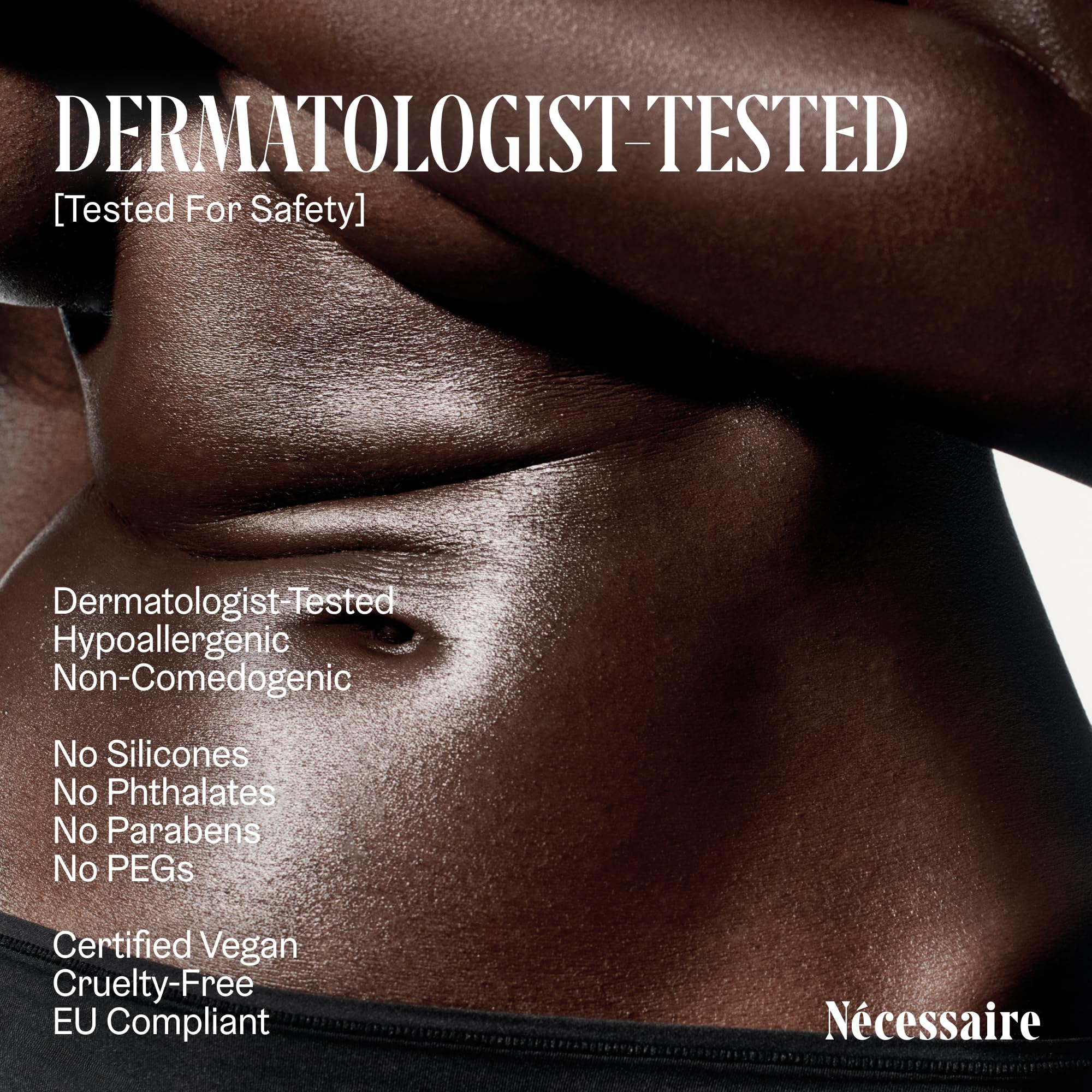 Nécessaire The Body Oil skin glow after application shows a radiant look.