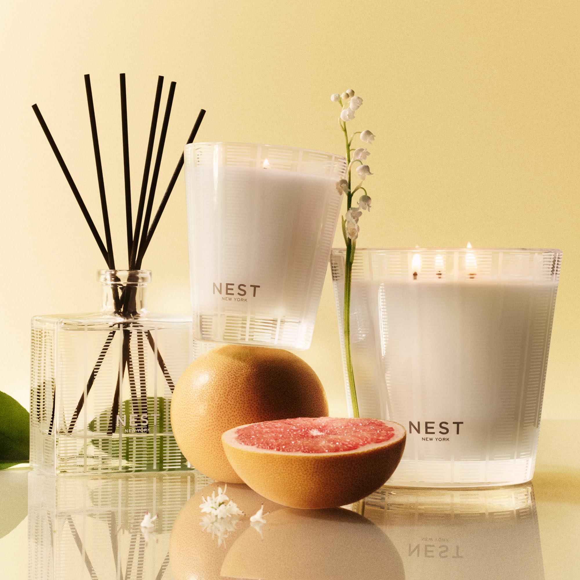 NEST New York Grapefruit notes image emphasizes uplifting citrus fragrance
