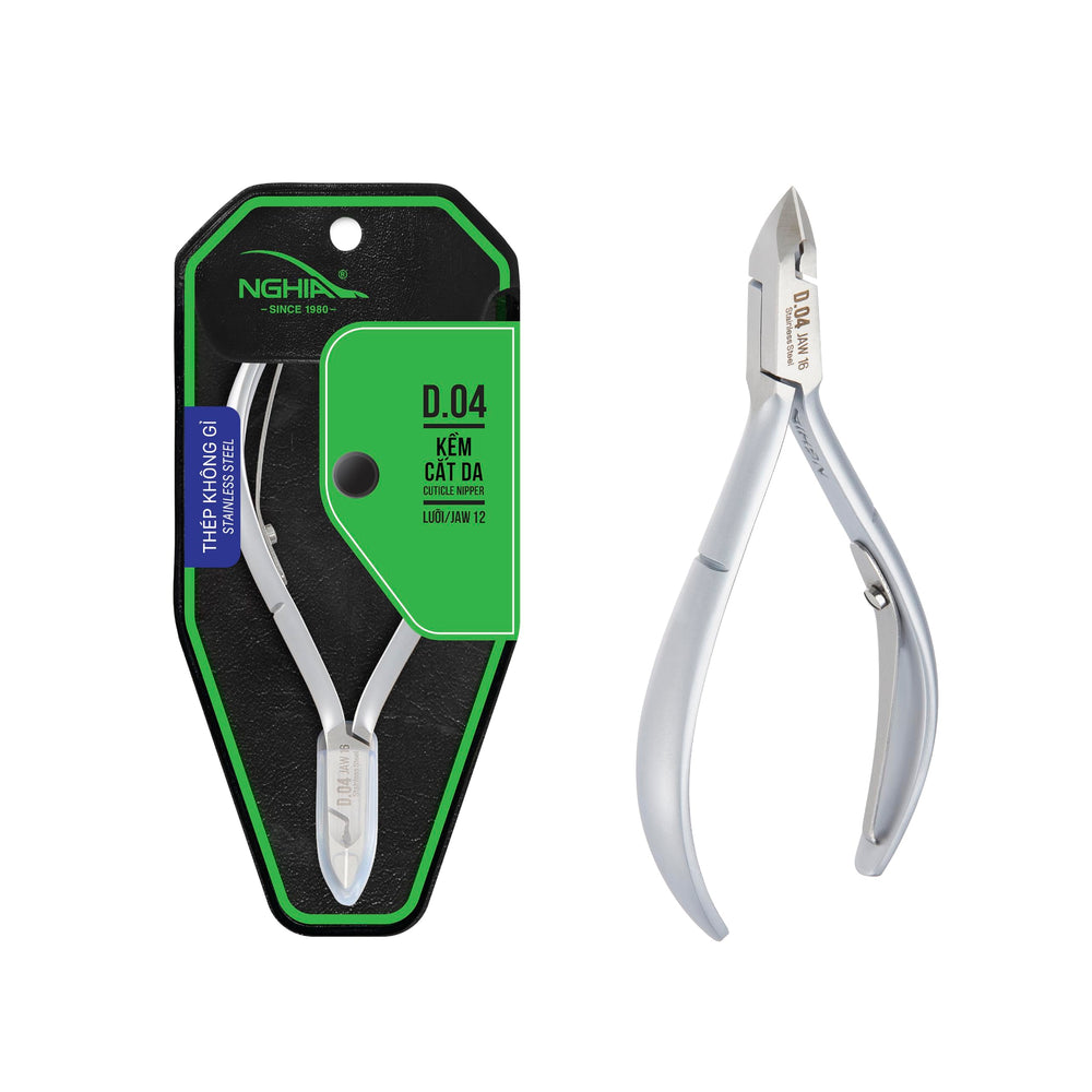 Nghia cuticle nipper D-04 jaw14 closeup reveals precise blades for clean cuticle work.
